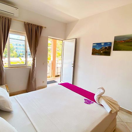 Kokoloko Hotell Ambatoloaka  Exteriör bild