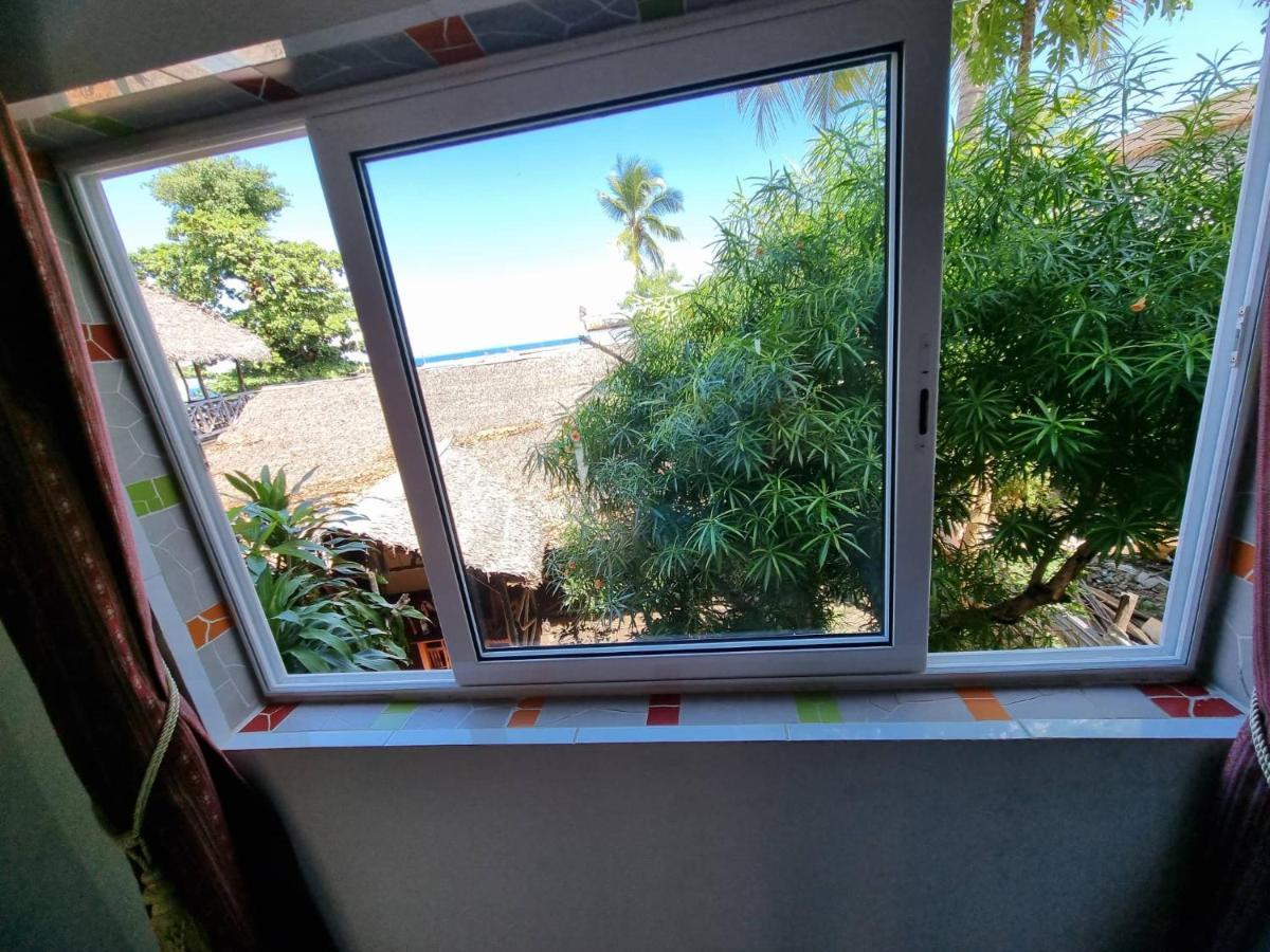 Kokoloko Hotell Ambatoloaka  Exteriör bild