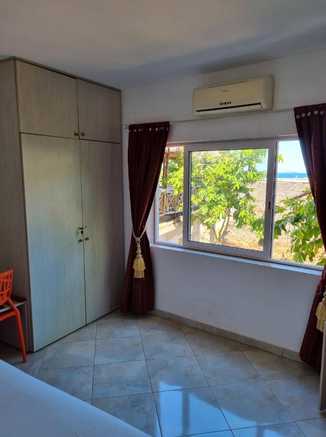 Kokoloko Hotell Ambatoloaka  Exteriör bild