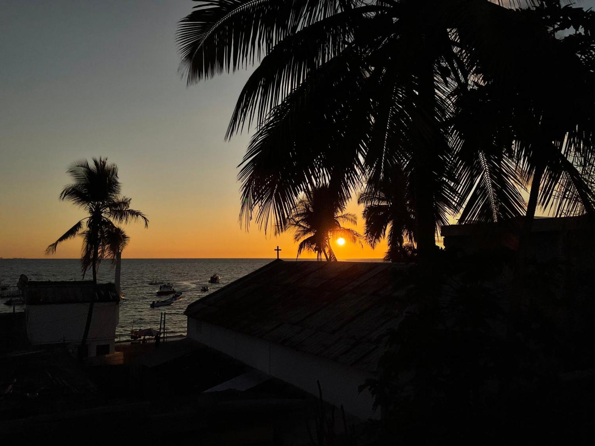 Kokoloko Hotell Ambatoloaka  Exteriör bild