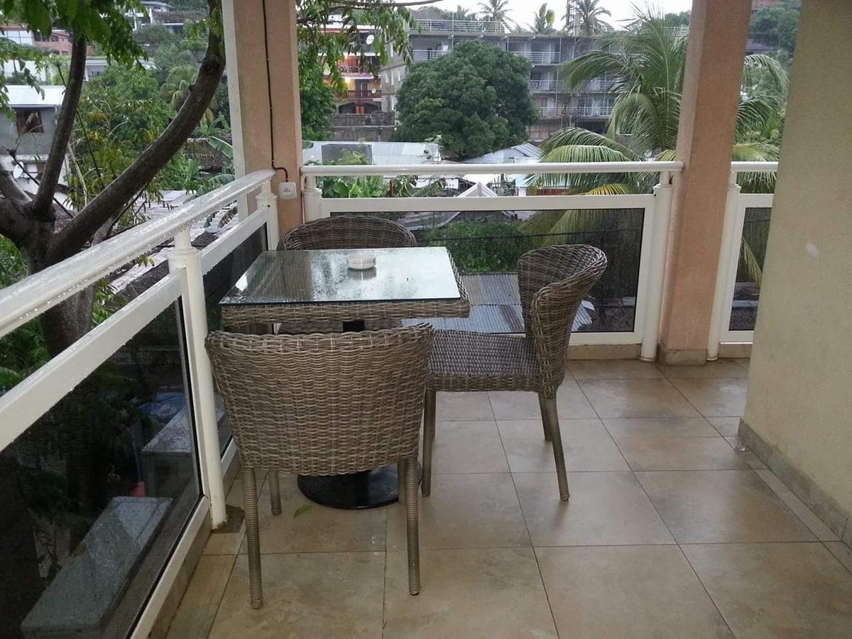 Kokoloko Hotell Ambatoloaka  Exteriör bild